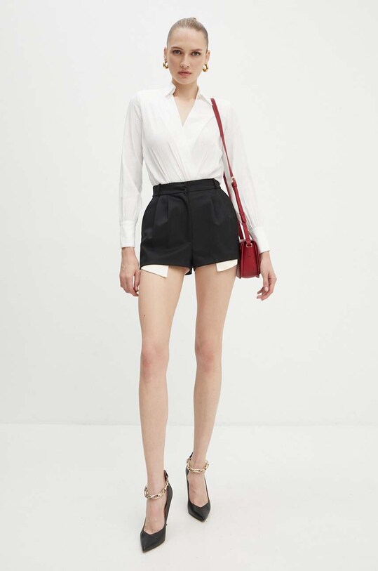 Elisabetta Franchi shorts con aggiunta di lana SH00646E2 nero AW24