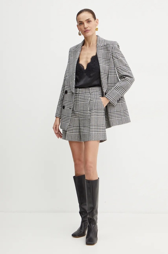 Шерстяные шорты Luisa Spagnoli OTILIA 541324 чёрный AW24