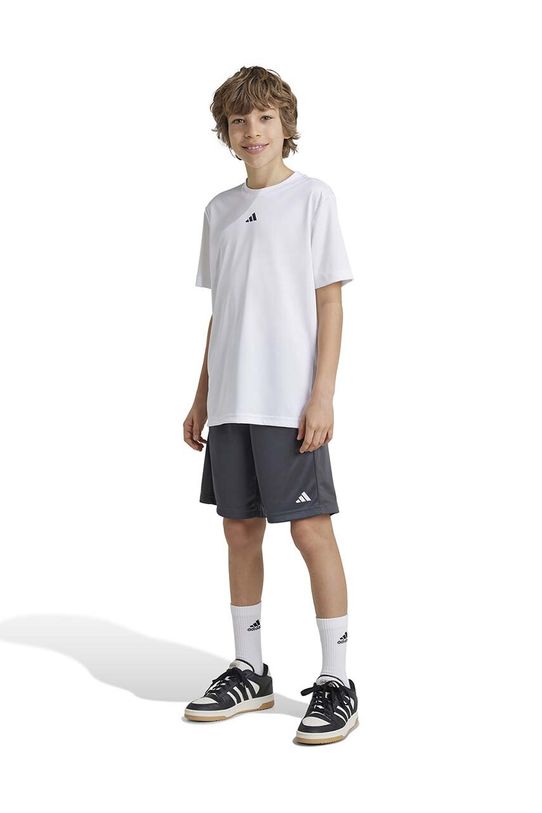 Παιδικό σορτς adidas J TR-ES SH πλεκτό ύφασμα γκρί IW0848