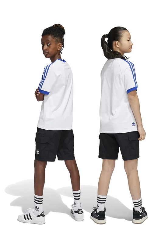 Παιδικό σορτς adidas Originals CARGO SHORTS IW3501 μαύρο