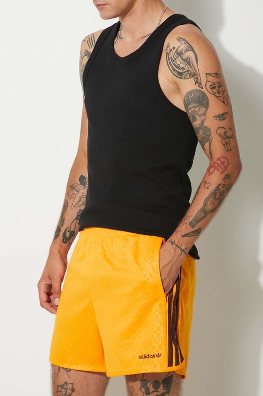 adidas Originals shorts 80s Embossed 3-Stripes Sprinter Short orange JC6514