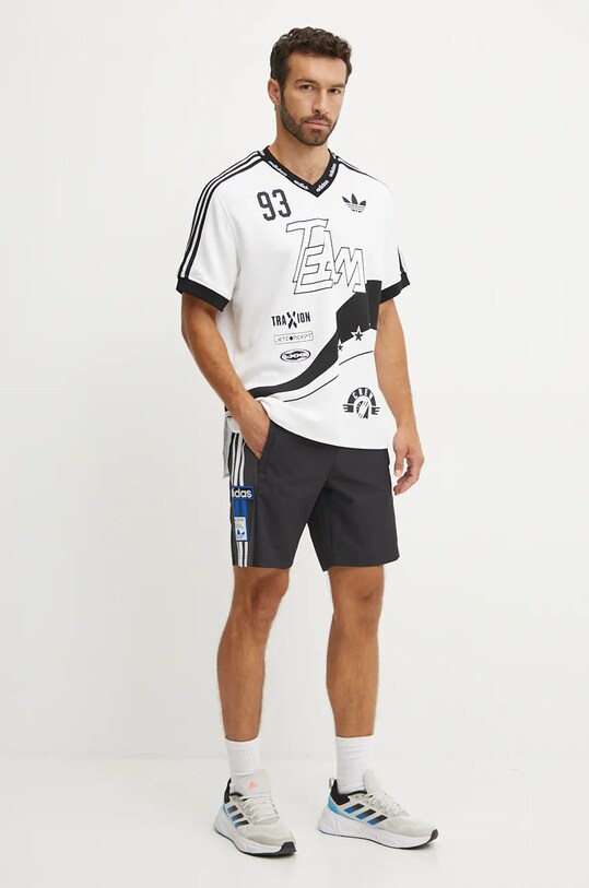 Σορτς adidas Originals Adicolor IY4849 μαύρο AW24
