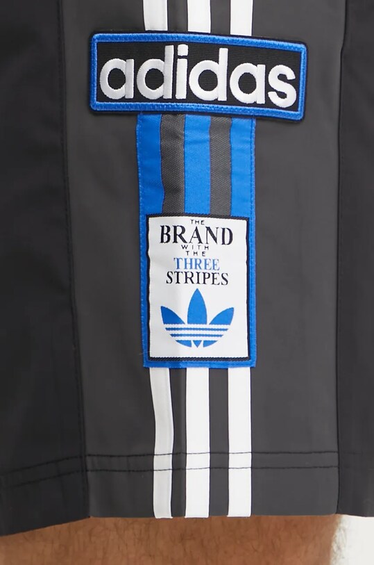 Σορτς adidas Originals Adicolor μαύρο IY4849