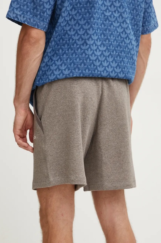 Odzież adidas szorty IY6612 brązowy