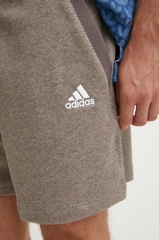 adidas pantaloni scurti maro IY6612