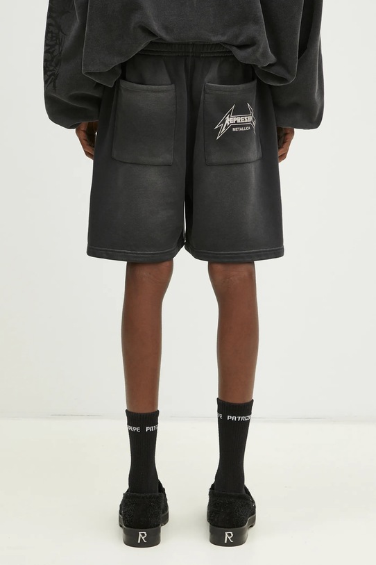 Oblečení Bavlněné šortky Represent Metallica 40 Year Anniversary Sweat Shorts MLM4378.230 černá