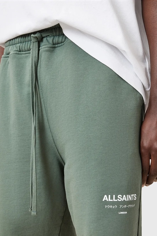 Oblečenie Bavlnené šortky AllSaints UNDRGRND SWEATSHORT M002TC zelená