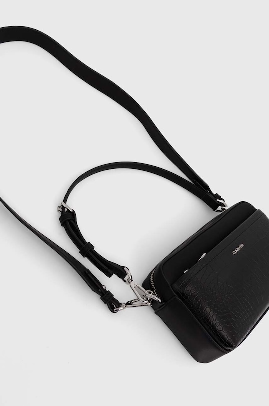 Τσάντα Calvin Klein μαύρο K60K612110
