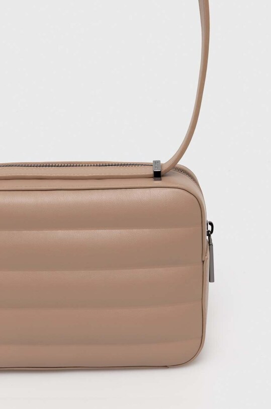 Сумочка Calvin Klein бежевый K60K612114