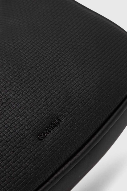 Kabelka Calvin Klein čierna K60K612132