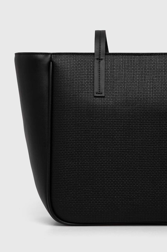 Doplňky Kabelka Calvin Klein K60K612137 černá