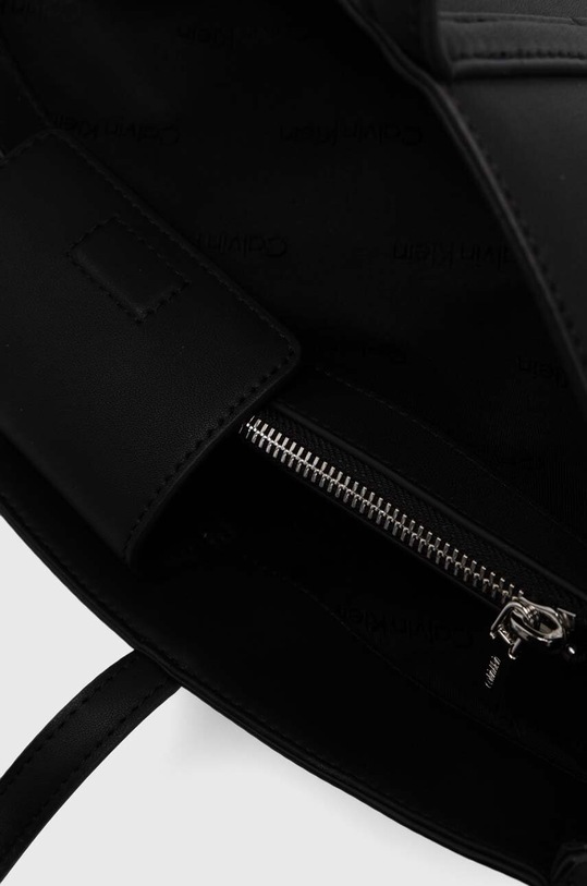 Kabelka Calvin Klein černá K60K612347