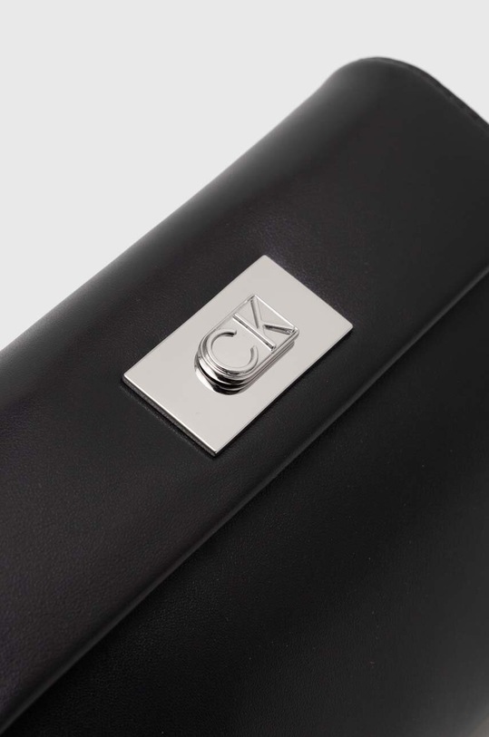 Τσάντα Calvin Klein μαύρο K60K612633