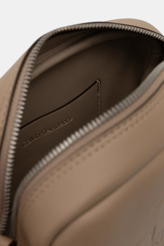 Calvin Klein Jeans kézitáska K60K612220 bézs