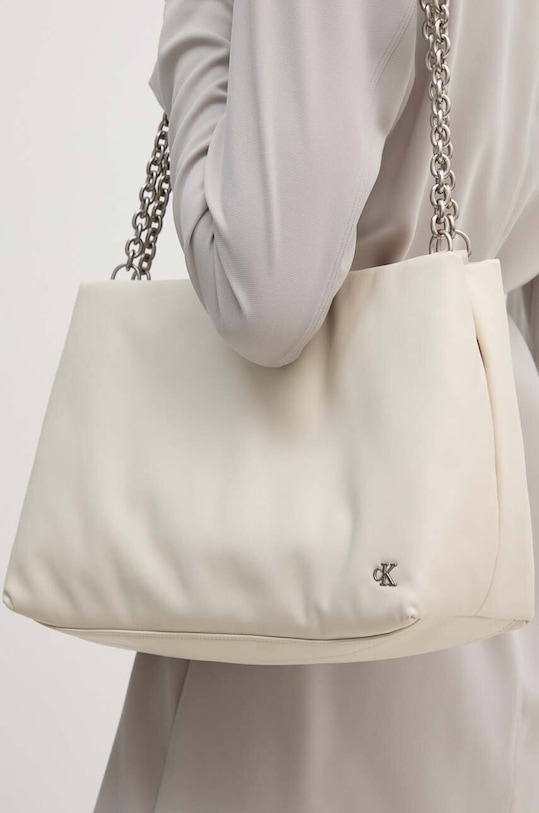 Calvin Klein Jeans torebka nie mieści A4 beżowy K60K612227