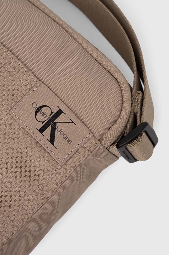 Malá taška Calvin Klein Jeans béžová K50K512004