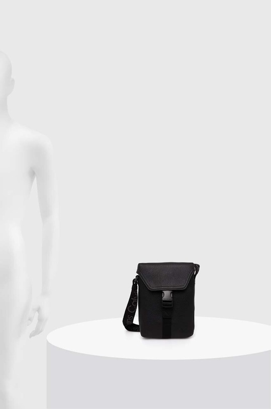 Malá taška Calvin Klein Jeans K50K512021