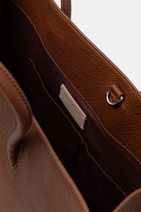Кожена чанта Coccinelle COCCINELLEMYRTHA MAXI LOG E1.QBB.18.01.01 кафяв