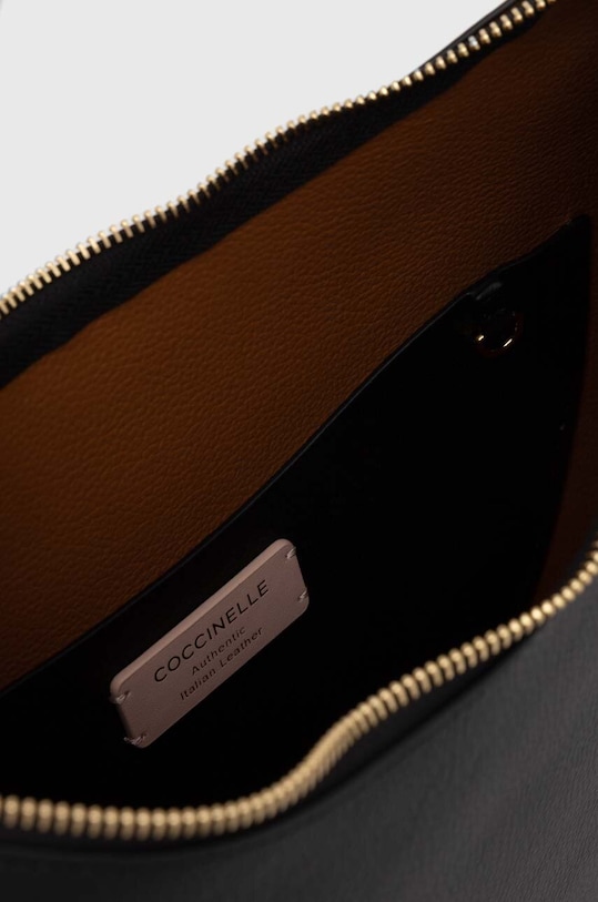 Usnjena torbica Coccinelle COCCINELLESUNUP E1.QKF.13.01.01 črna