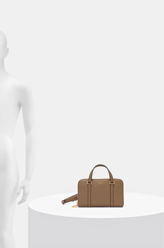 Кожаная сумочка Dkny R435KG49