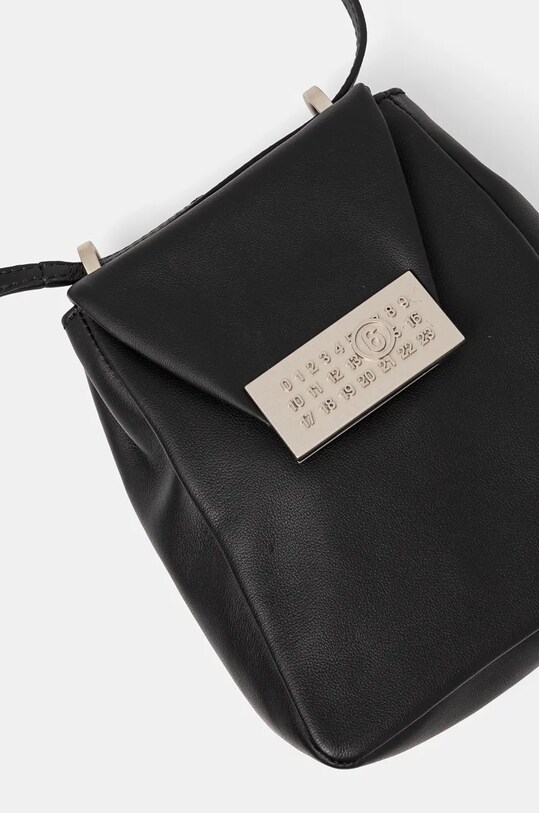 Кожаная сумочка MM6 Maison Margiela чёрный SB6WG0013.P7182