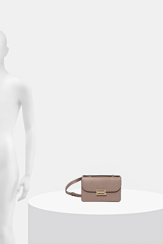 Victoria Beckham poseta de piele B424AAC005975A