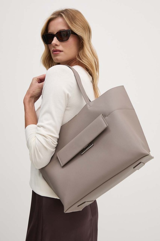 Kabelka Calvin Klein K60K612556