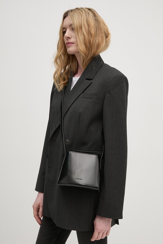 Сумочка Calvin Klein не вміщує А4 чорний K60K612567