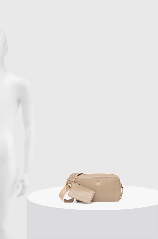 Kabelka Tommy Hilfiger AW0AW16439