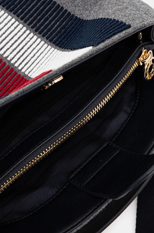 Tommy Hilfiger poseta AW0AW17042