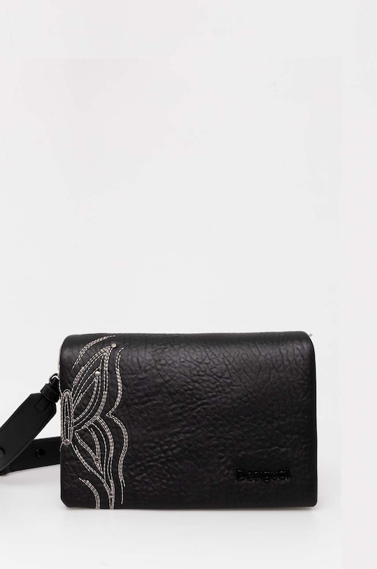 Kabelka Desigual GOODALL DORTMUND FLAP nášivka černá 24WAXP82