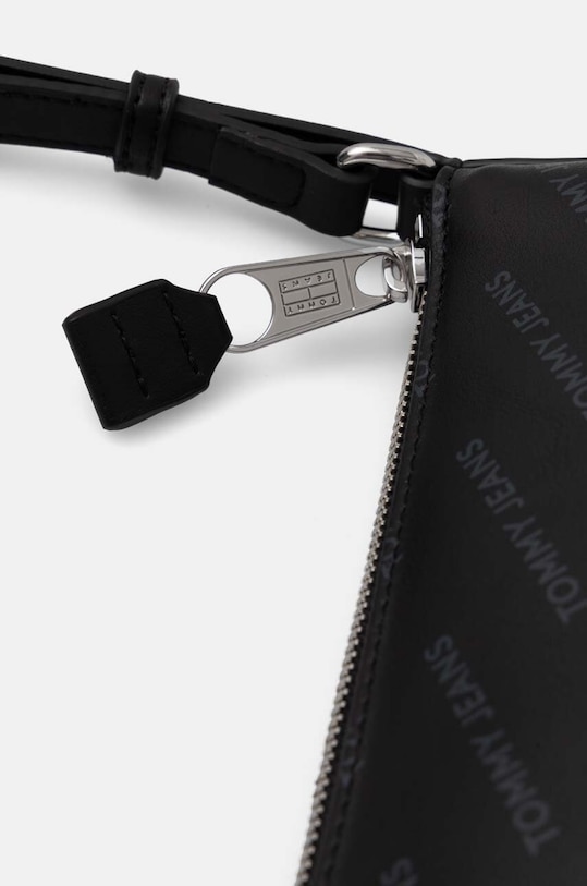 Τσάντα Tommy Jeans AW0AW16807 μαύρο