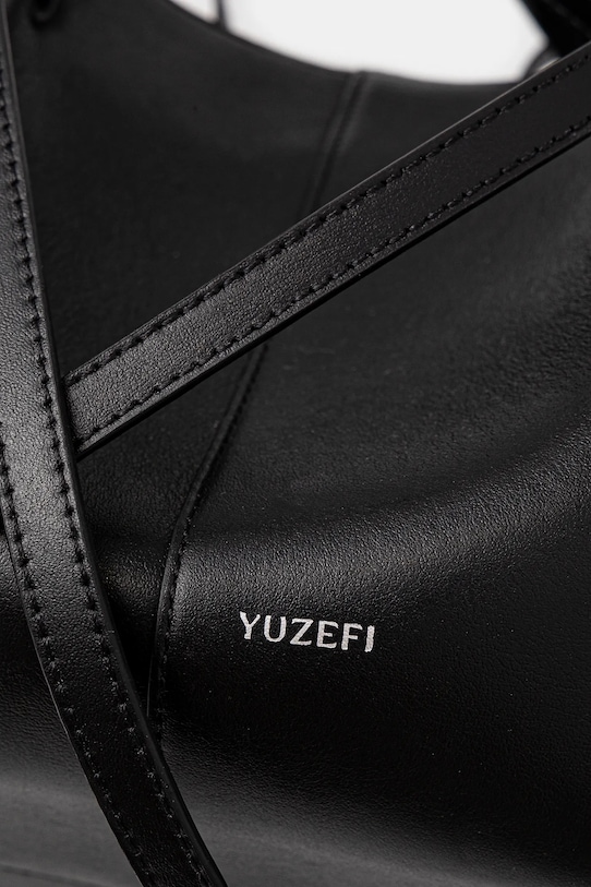 Δερμάτινη τσάντα Yuzefi MOCHI μαύρο YUZCO.HB.MO.L000