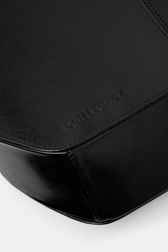 Шкіряна сумочка Our Legacy Flat чорний A4248FT
