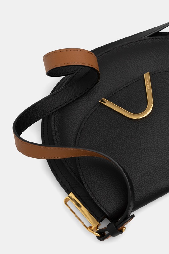 Kožená kabelka Coccinelle černá E1.QKF.15.01.01