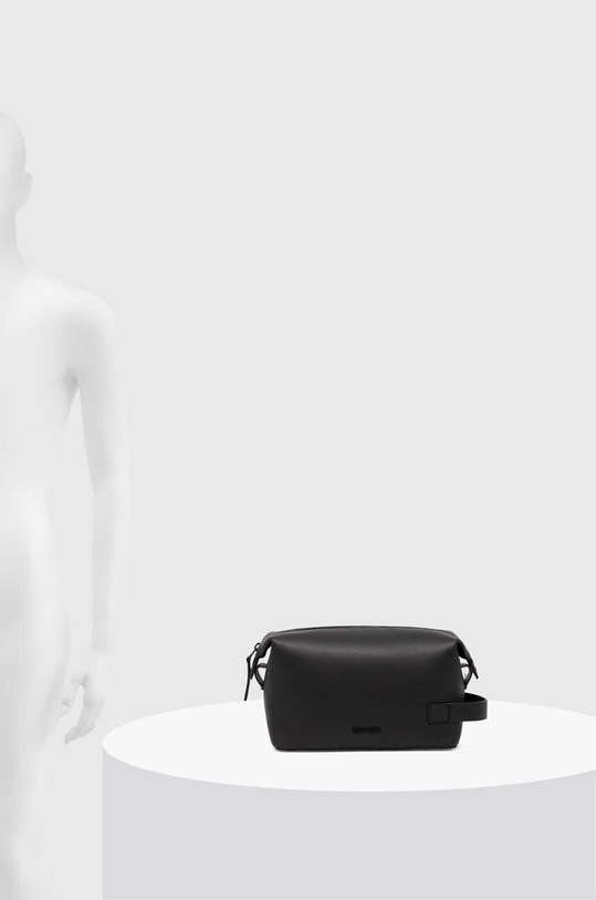 Calvin Klein kosmetyczka K50K512079 czarny
