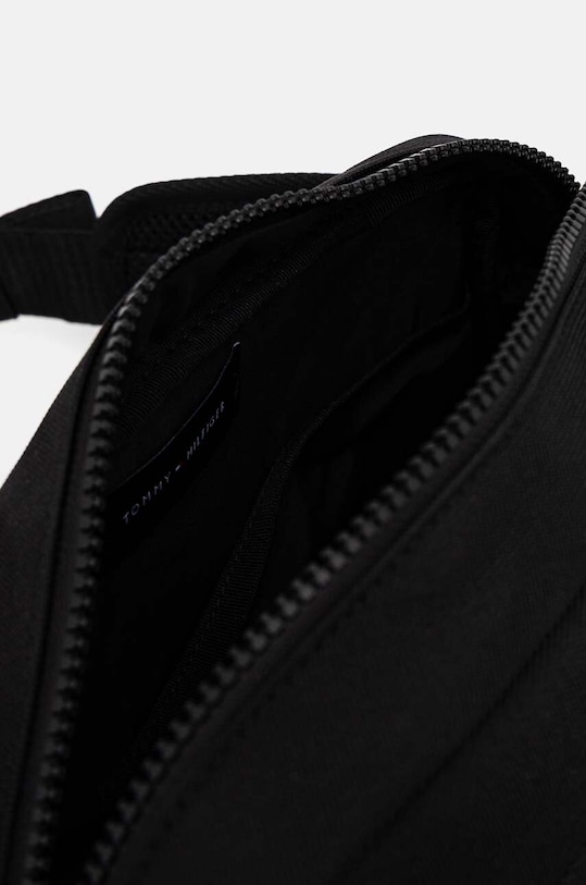 Torba oko struka Tommy Hilfiger AM0AM12452 crna