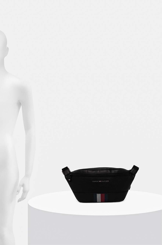 Tommy Hilfiger saszetka AM0AM12673 czarny