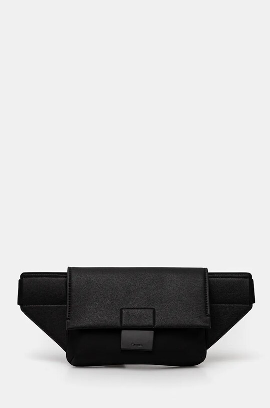 Torba oko struka Calvin Klein imitacija zrnate kože crna K50K512242