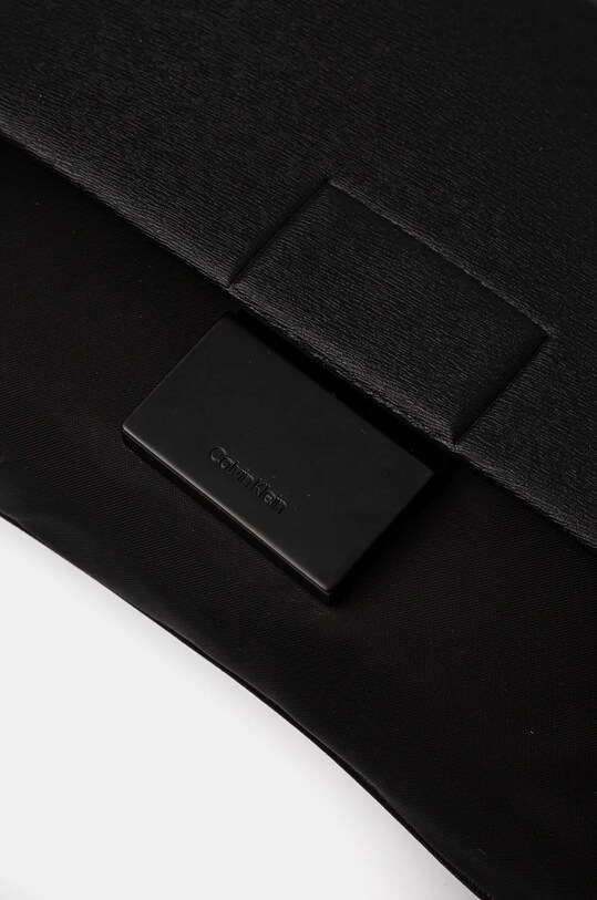 Torba oko struka Calvin Klein crna K50K512242