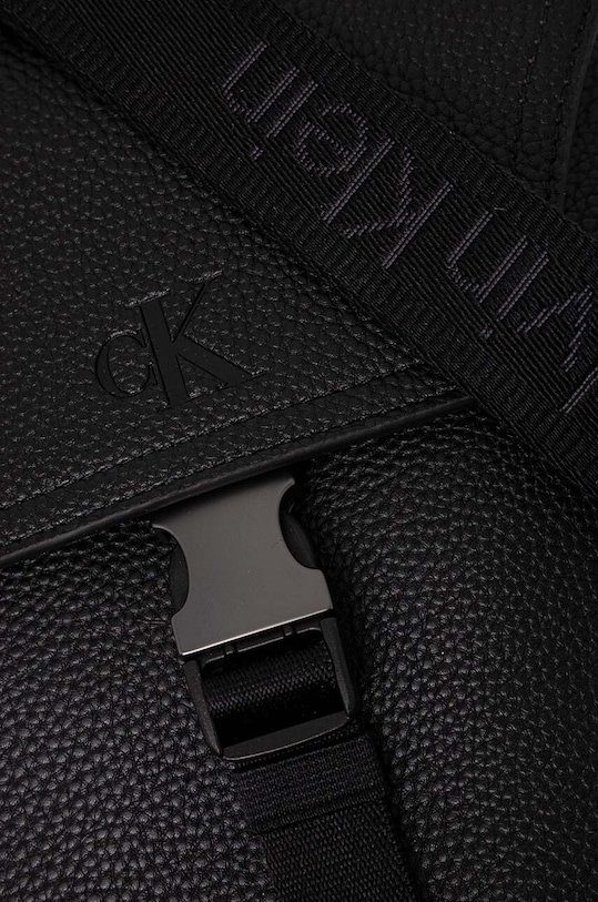 Malá taška Calvin Klein Jeans čierna K50K512565