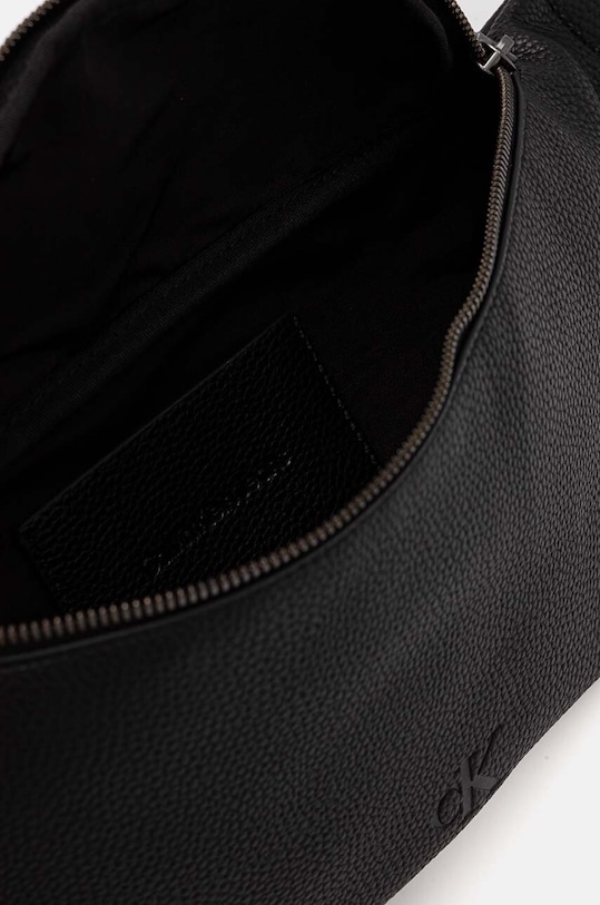 Τσάντα φάκελος Calvin Klein Jeans μαύρο K50K512558