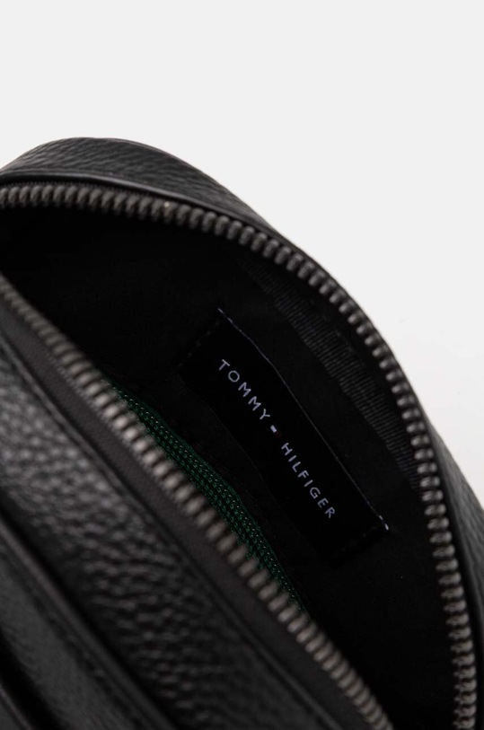 Ledvinka Tommy Hilfiger AM0AM13153 černá