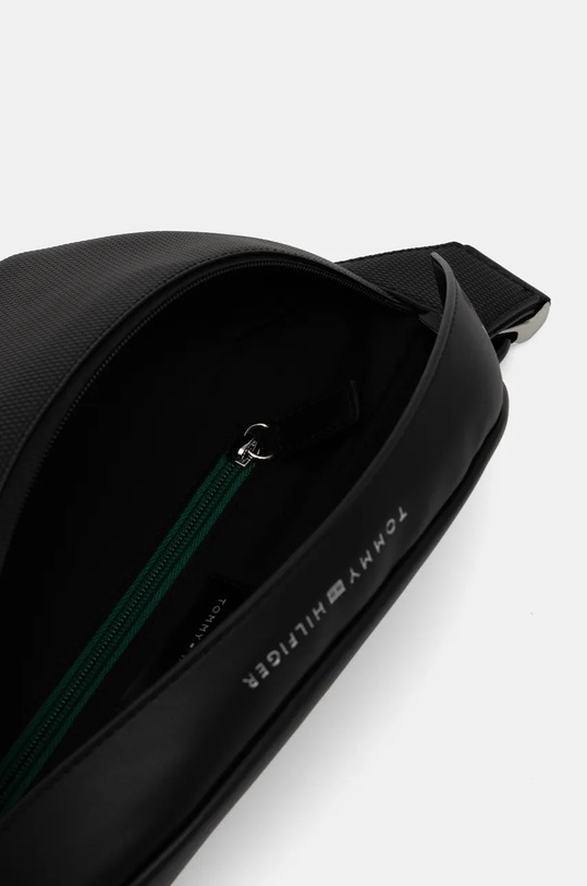 Τσάντα φάκελος Tommy Hilfiger μαύρο AM0AM12721