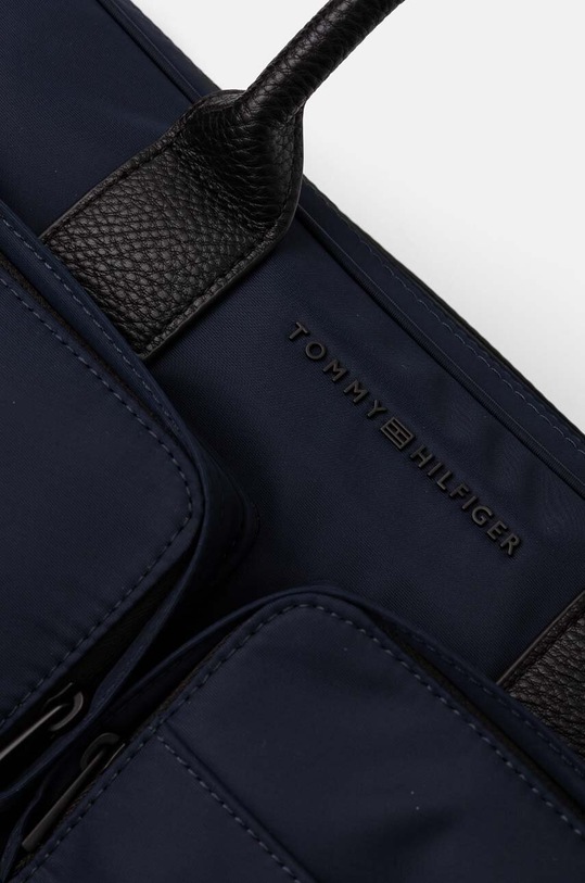 Τσάντα Tommy Hilfiger σκούρο μπλε AM0AM12687