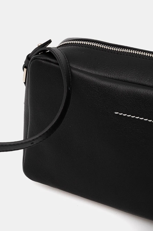 MM6 Maison Margiela saszetka skórzana czarny SB6WG0014.P7182