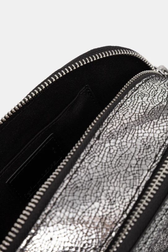 Ledvinka Karl Lagerfeld Jeans 246J3059 stříbrná