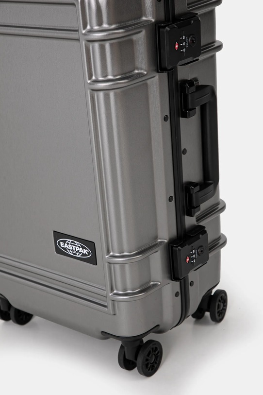 Kufor Eastpak Resist'R Case S strieborná EK0A5BJE4S11