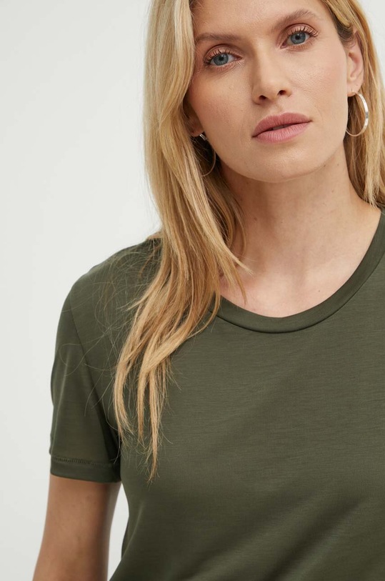 Odzież Bruuns Bazaar t-shirt KatkaBB ss T-shirt BBW1072N zielony