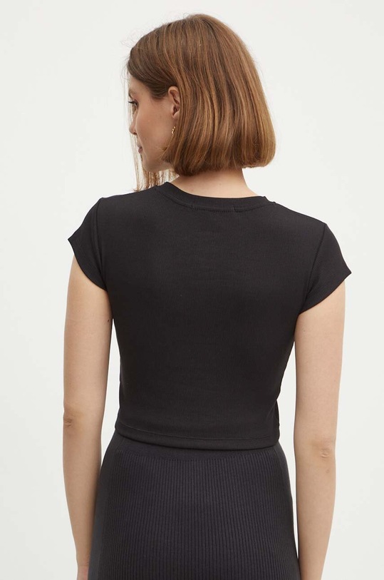 Odzież Calvin Klein Jeans t-shirt J20J223552 czarny